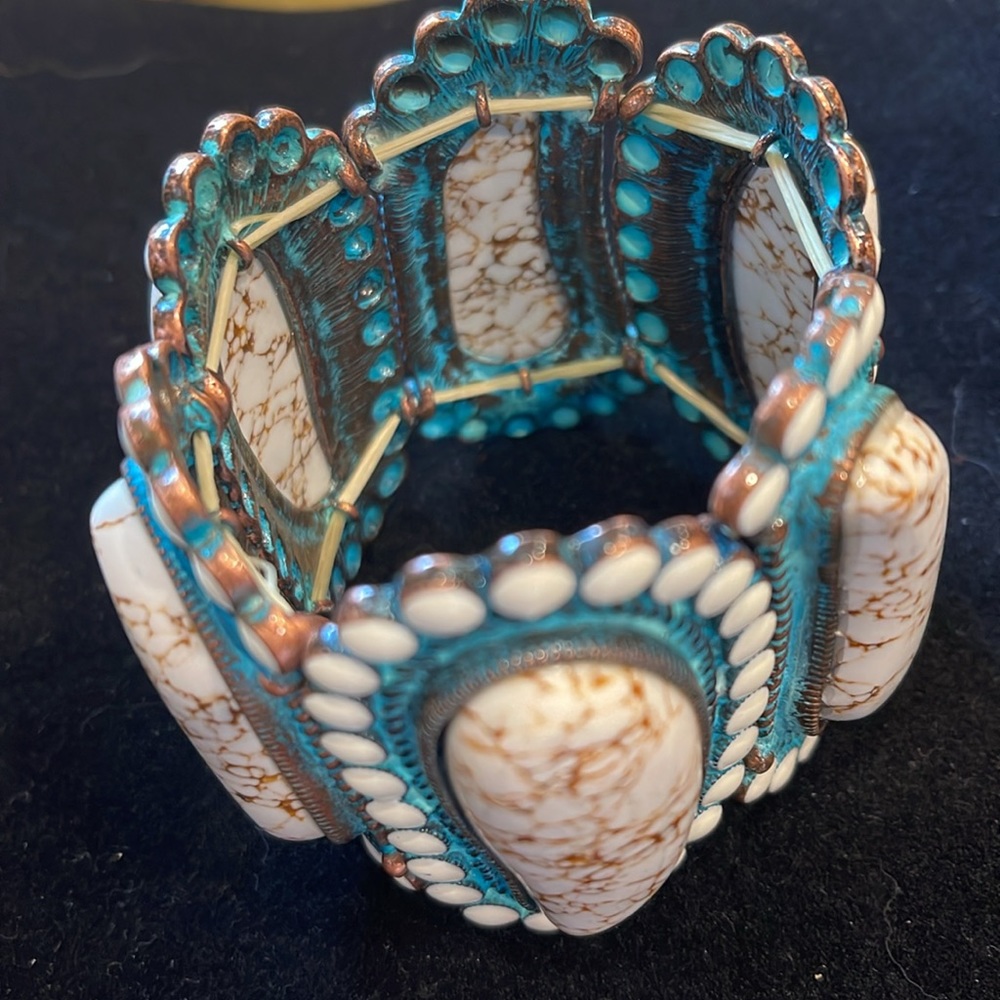 Bracelet - Picture 2 of 5